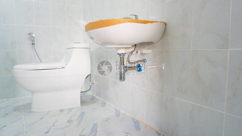即热式智能马桶盖：如何挑选适合自己的品牌？**